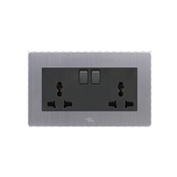 16A Twin Universal Switched Socket